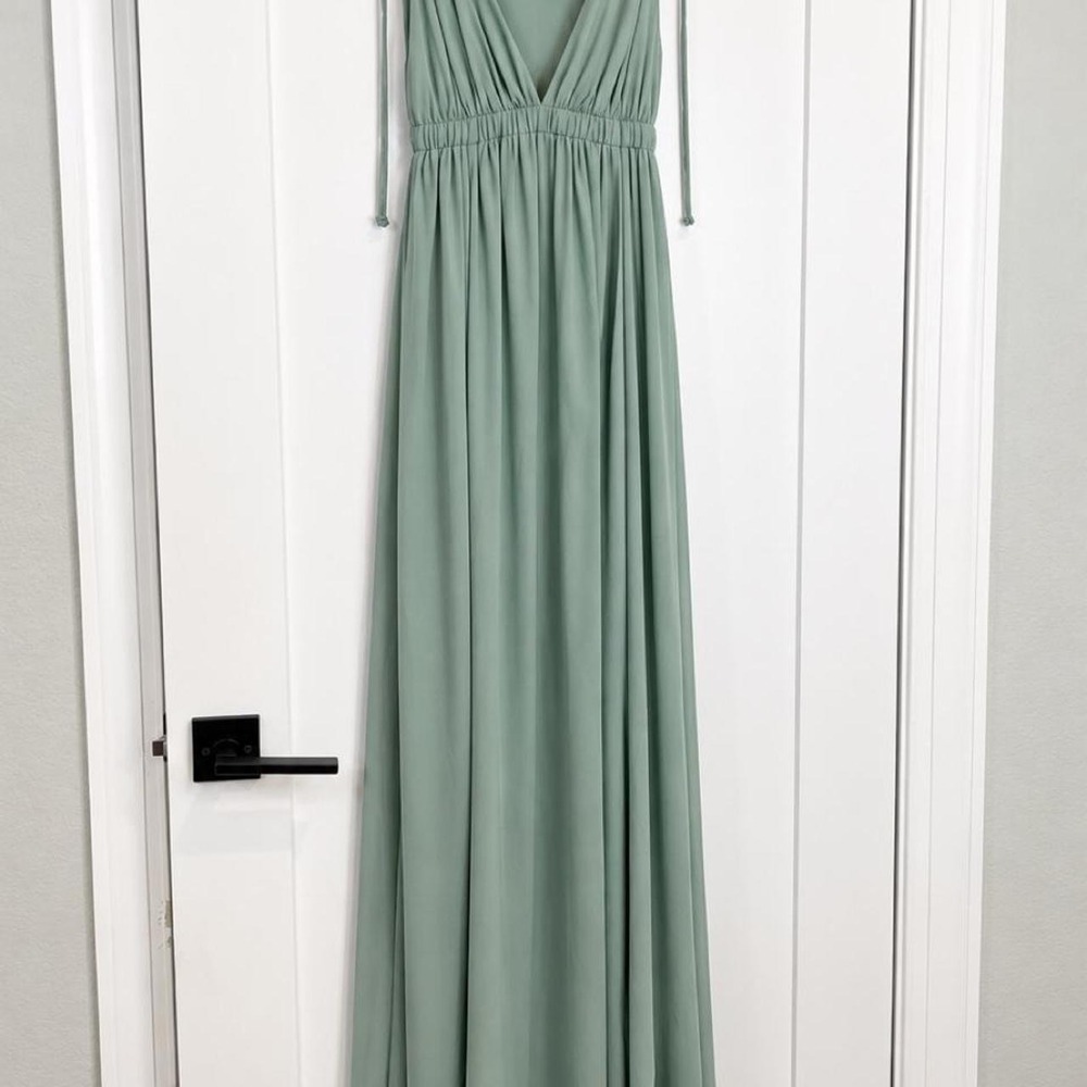 NWT Show Me Your Mumu Weddings Sage Green Maxi Dress – Medium
